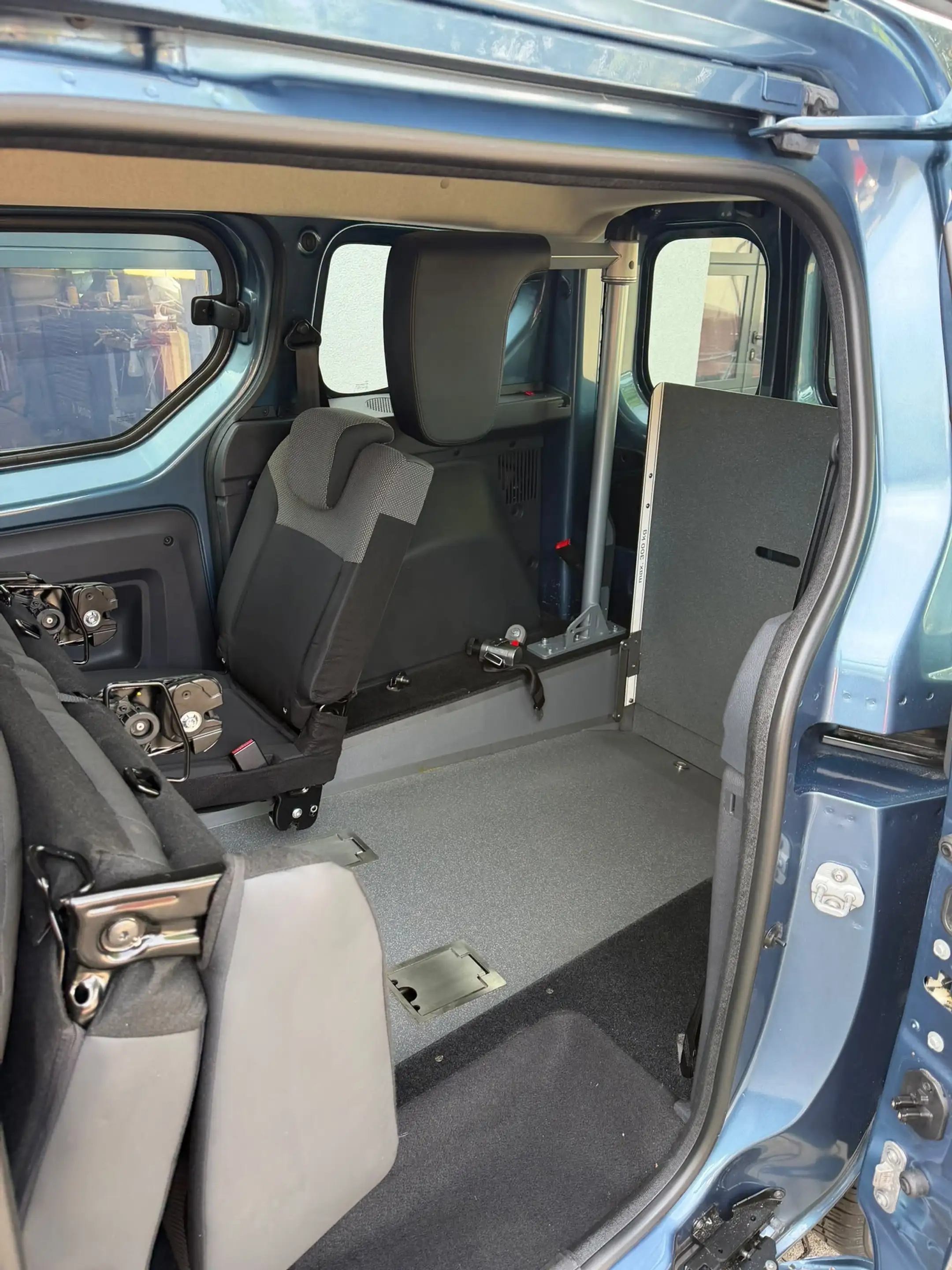 Dacia Dokker 1,6 Klima Behindertengerecht Rollstuhlrampe — photo 11