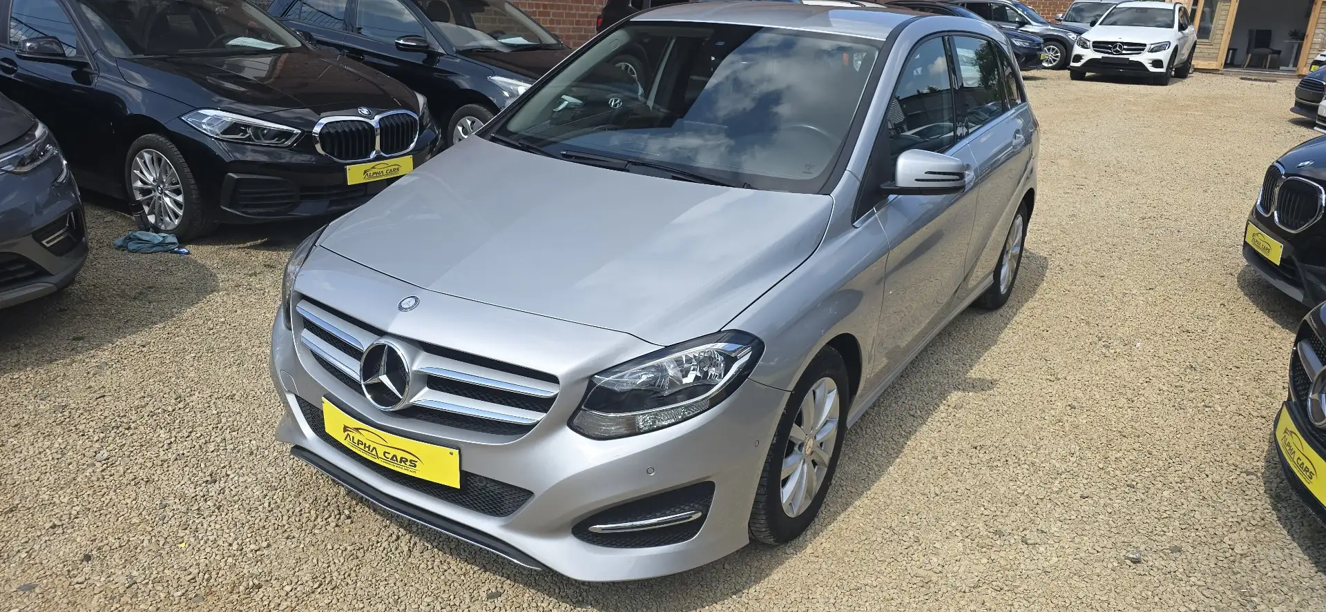 Mercedes-Benz B 180 *ESSENCE*69.500KM*GPS*GARANTIE 12 MOIS Argent - 1