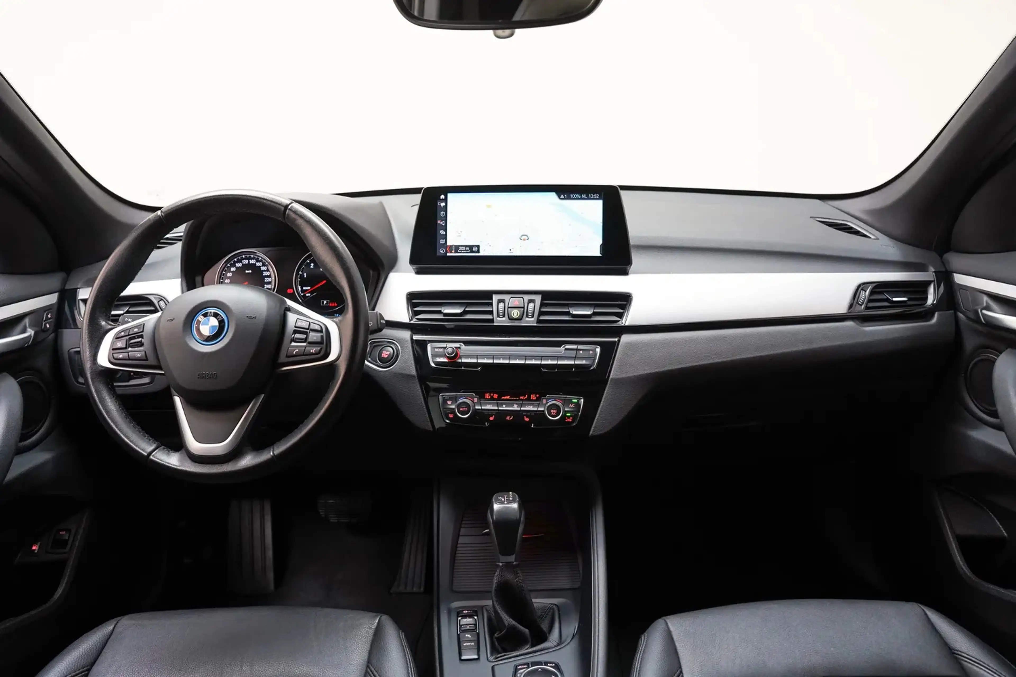 BMW X1 xDrive 25e High Executive Aut. [ Leder Head-up Tre — photo 4