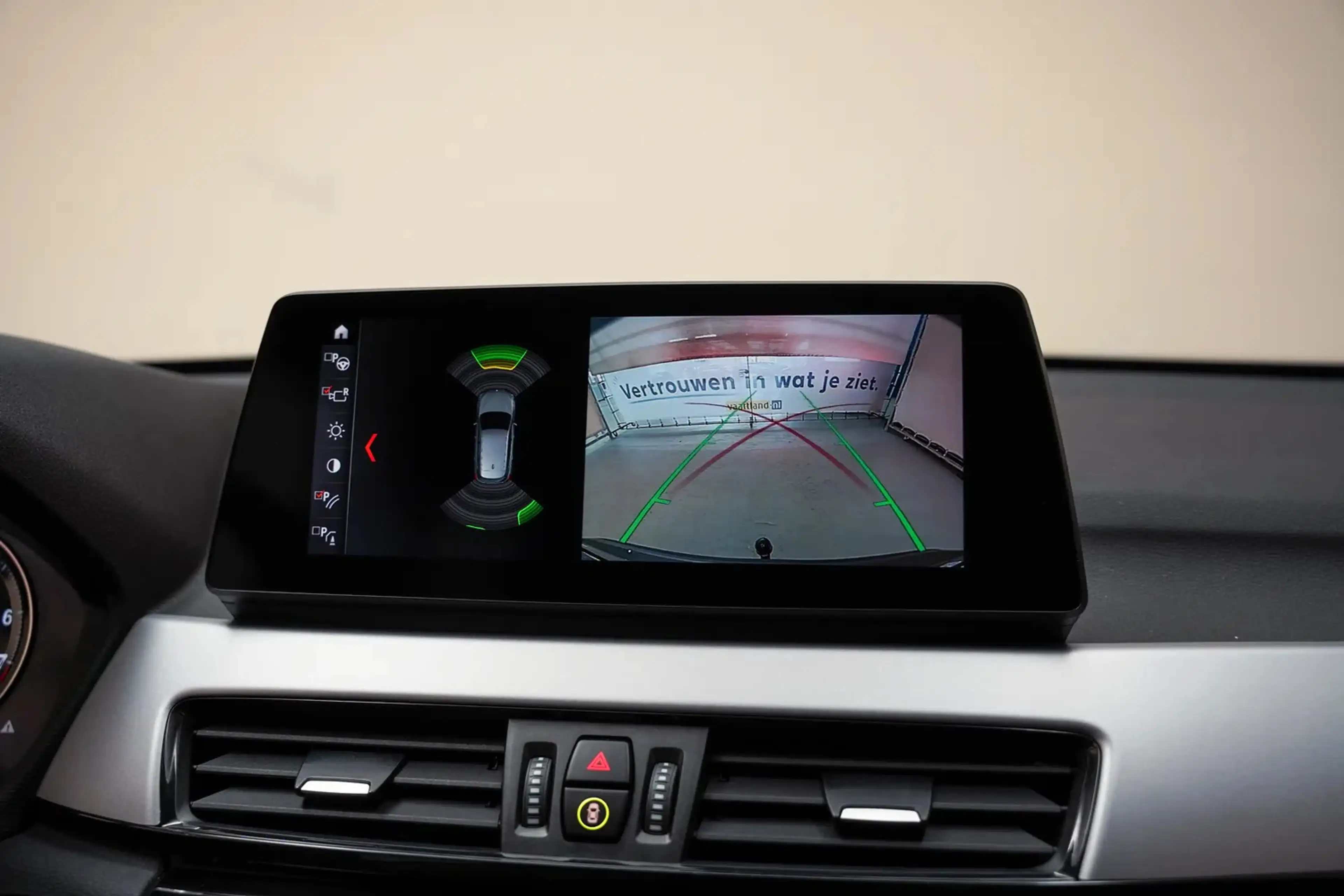 BMW X1 xDrive 25e High Executive Aut. [ Leder Head-up Tre — photo 5