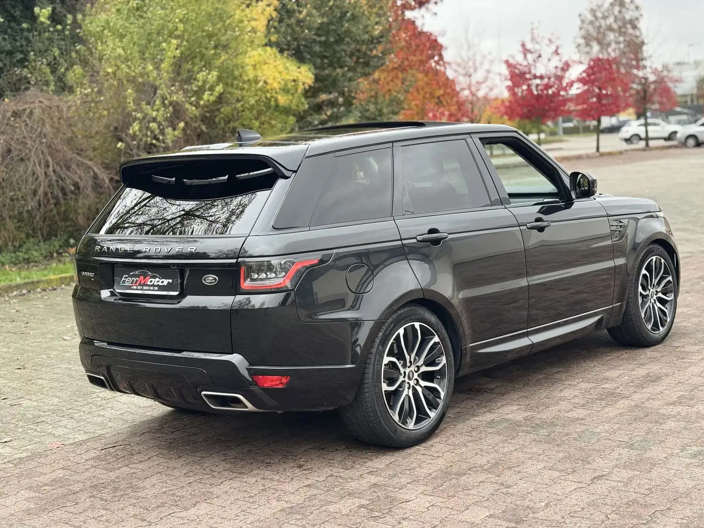 Land Rover Range Rover Sport 3.0d HSE Dynamic 249cv - 1