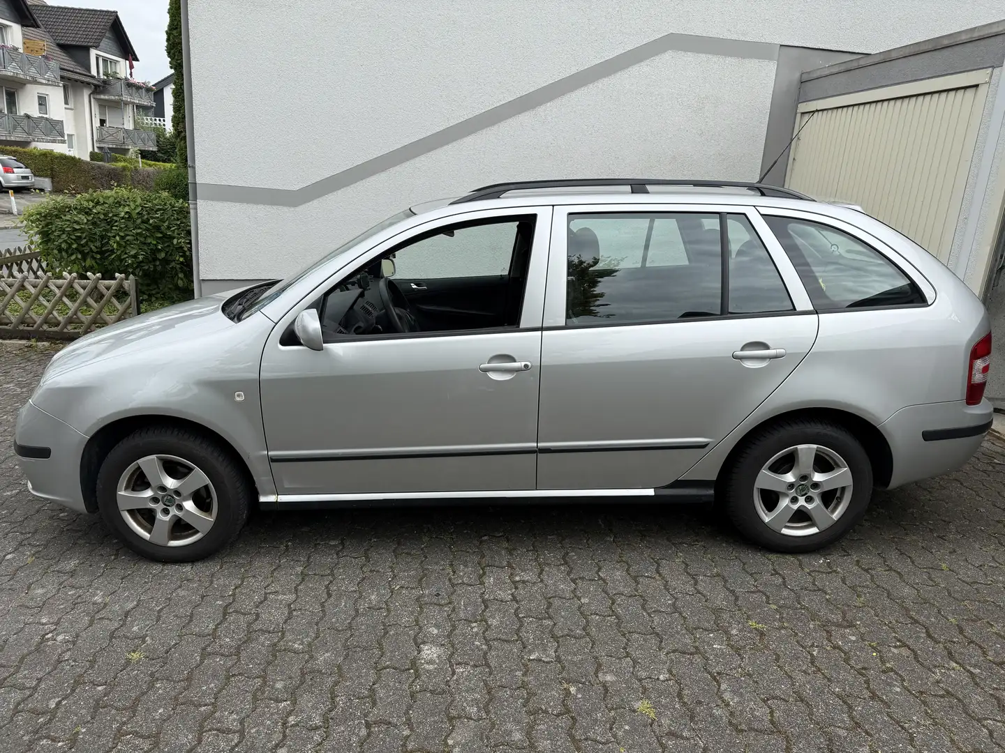 Skoda Fabia Šedá - 2