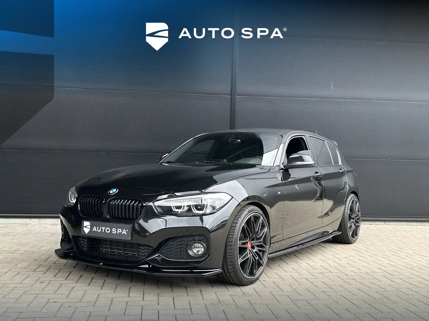 BMW 118 1 Serie 118i LCI 5-Deurs M-SPORT Alcantara LED Cru Noir - 1