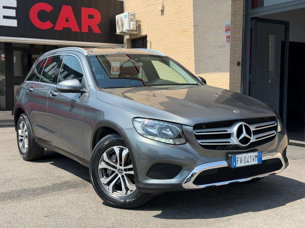 Mercedes-Benz GLC 220