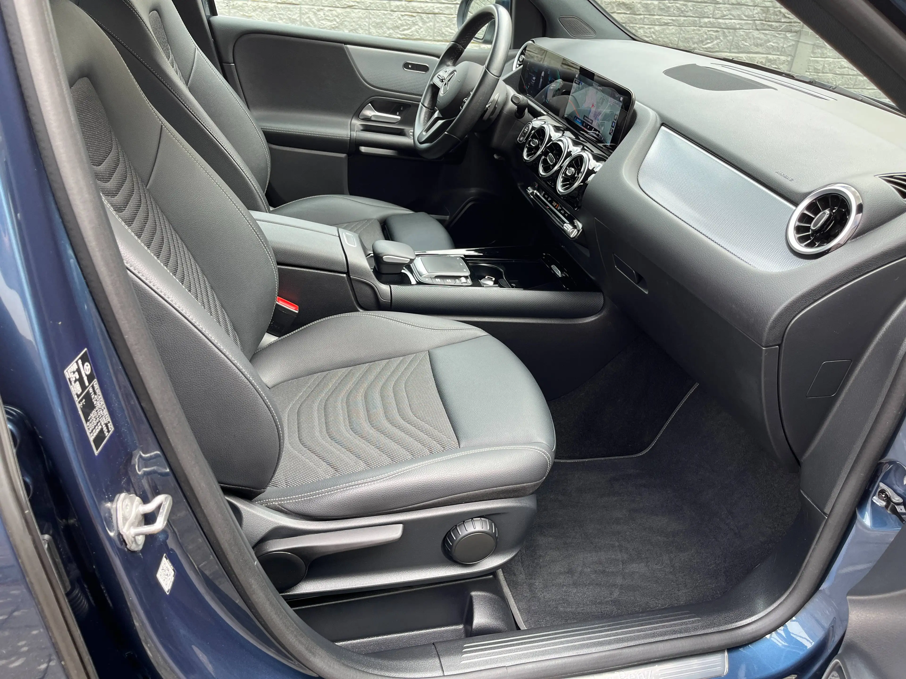 Mercedes-Benz B 180 d Automaat 8G Camera,Leder,Gps,Led,Euro 6d — photo 11