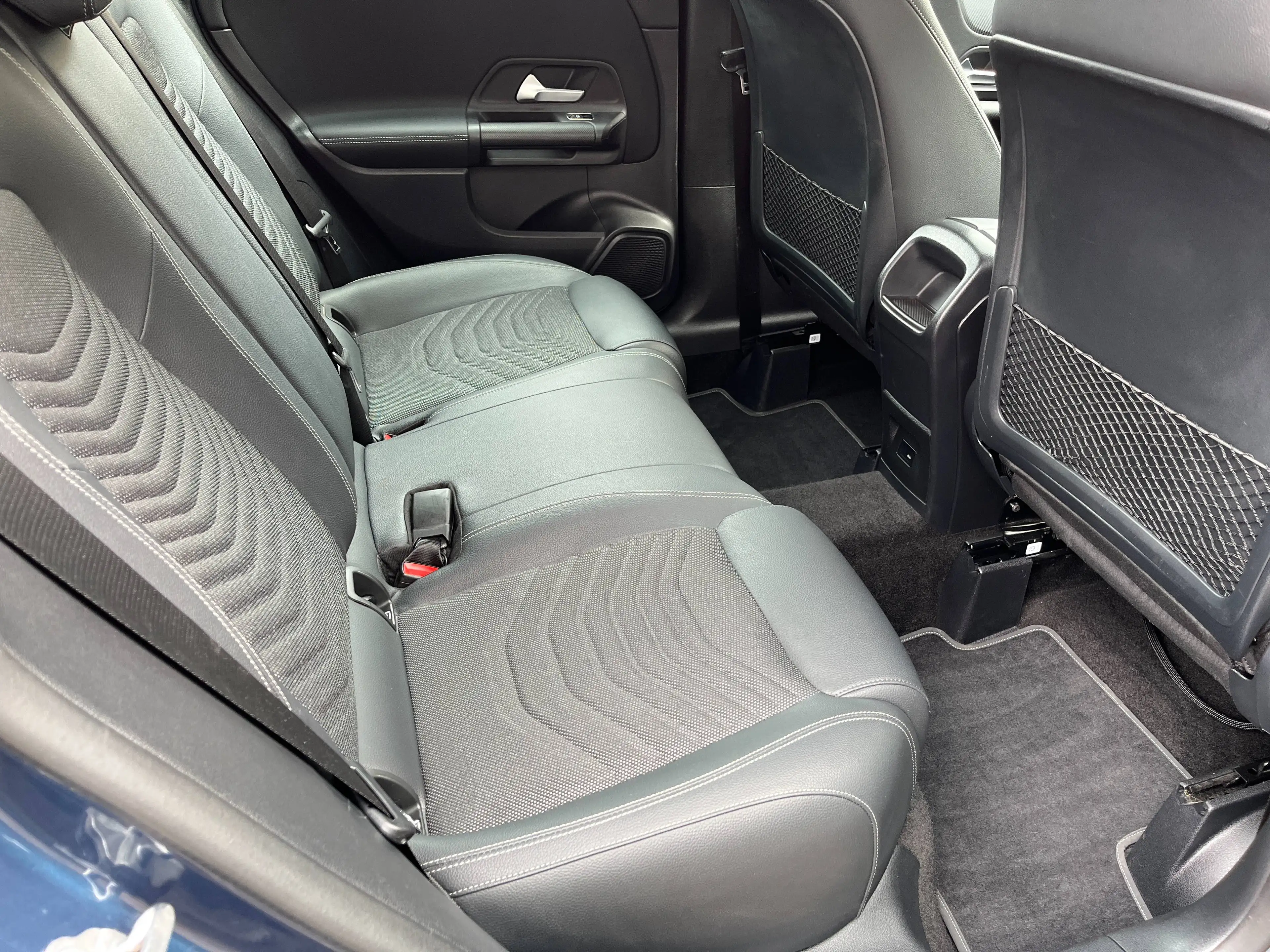 Mercedes-Benz B 180 d Automaat 8G Camera,Leder,Gps,Led,Euro 6d — photo 13