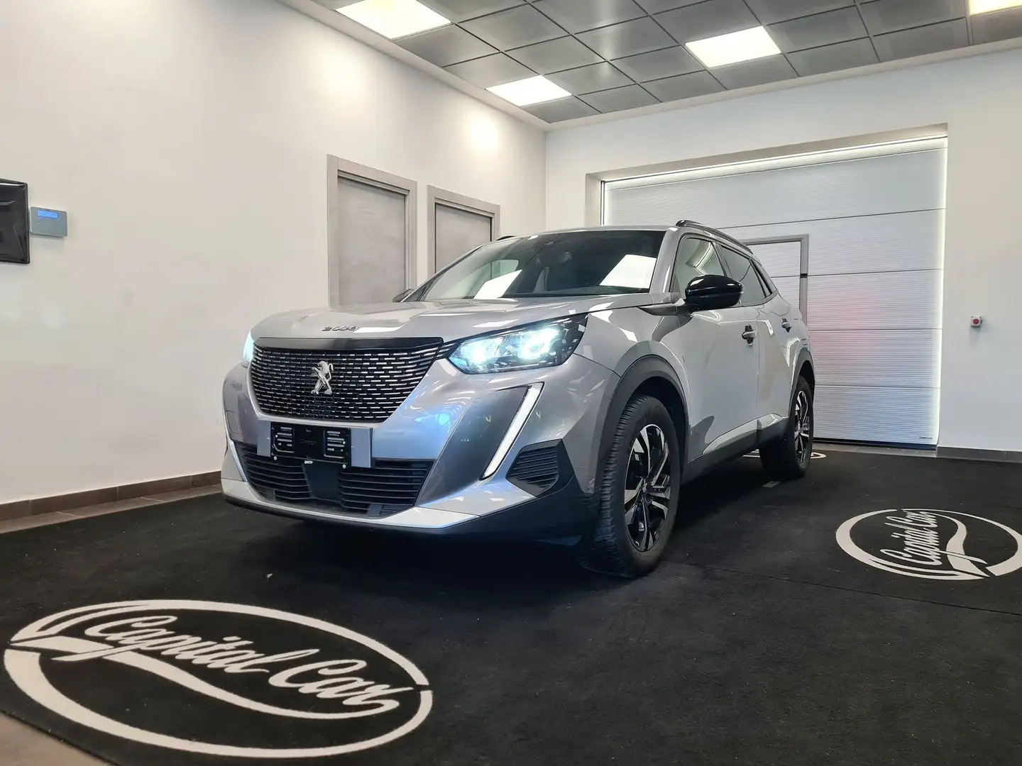 Peugeot 2008 allure 130 cv Grigio - 1