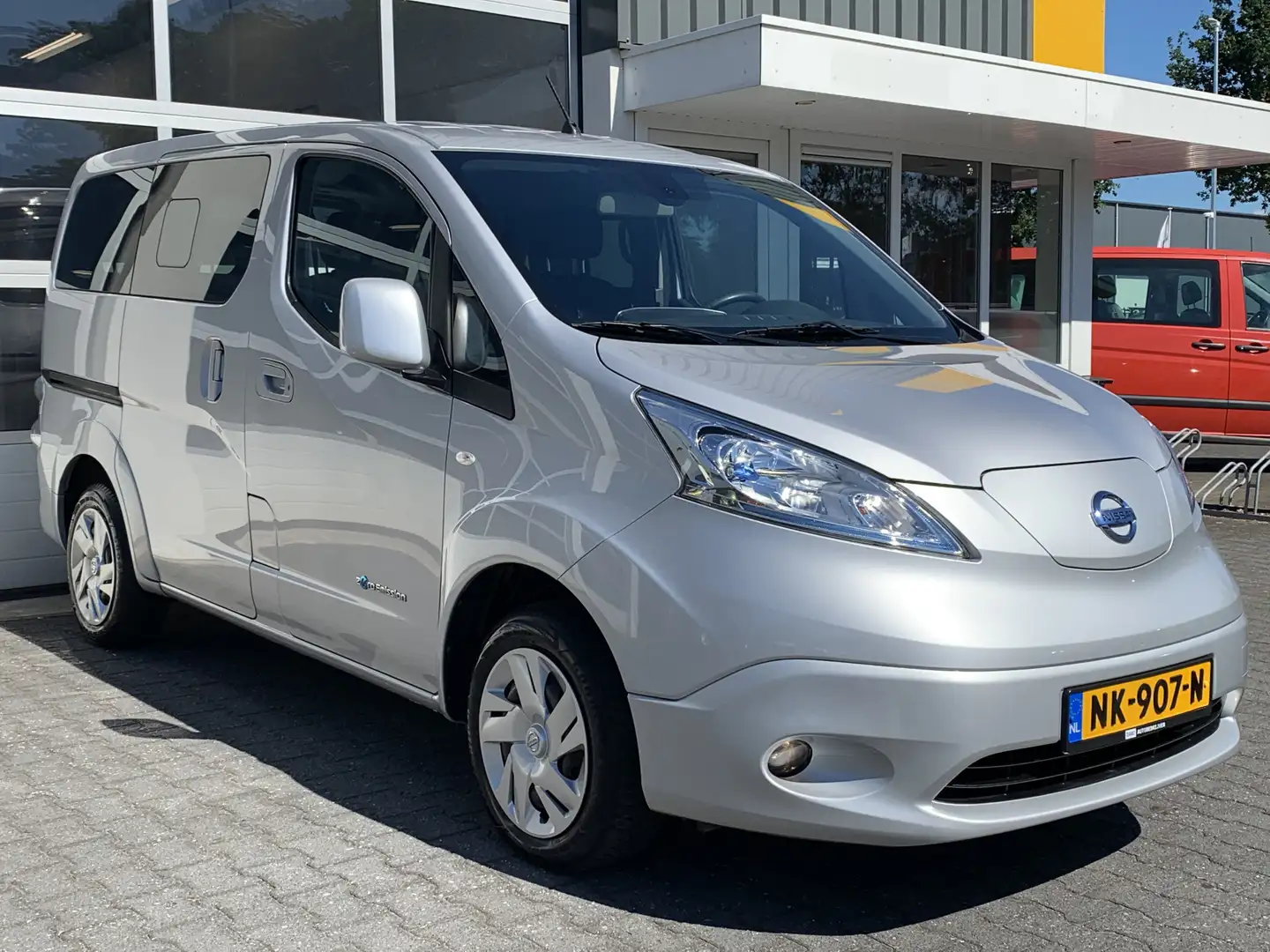 Nissan E-NV200 80KW 24 kWh Evalia 7-persoons Connect Edition € 19 siva - 1