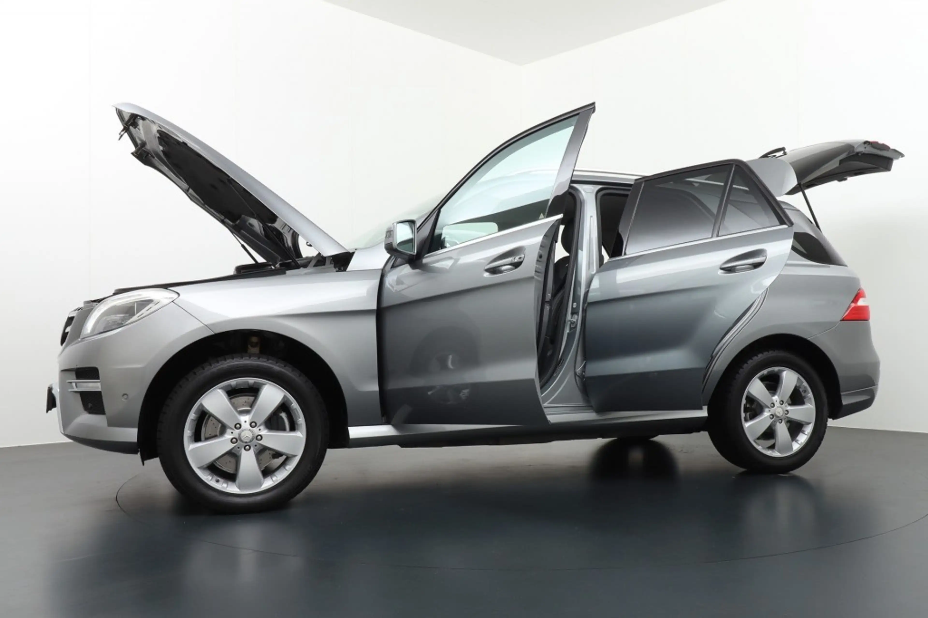 Mercedes-Benz ML 350 350 BLUETEC  V6 Automaat in concours staat!! — photo 11
