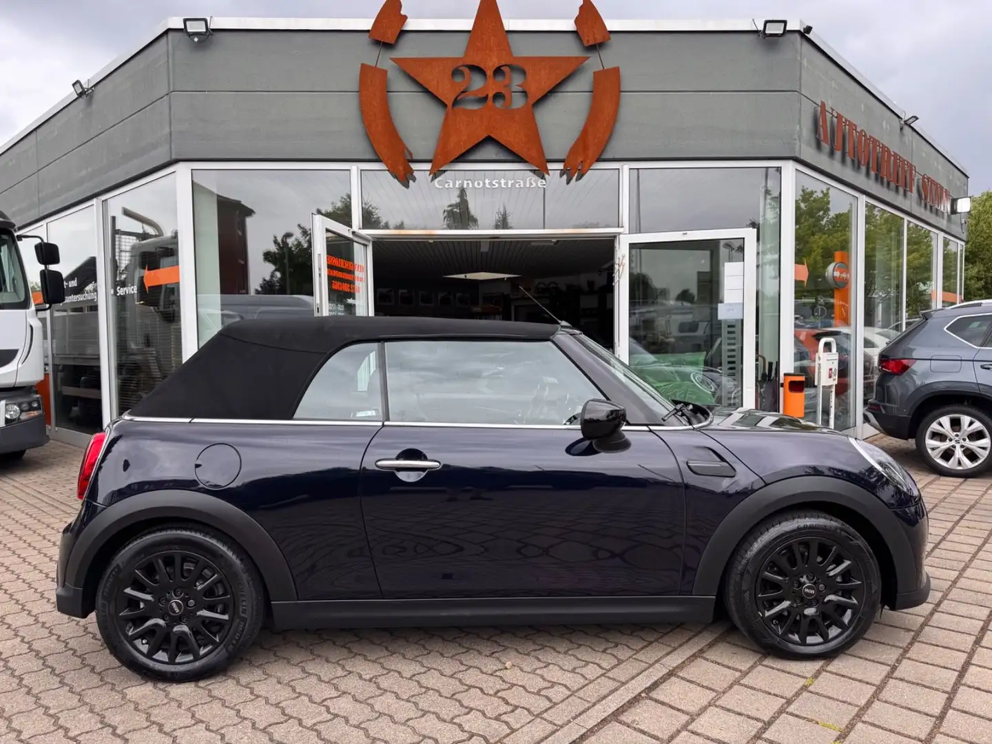 MINI Cooper Cabrio Classic Trim ,LED,Junge Sterne-Gar Siyah - 1