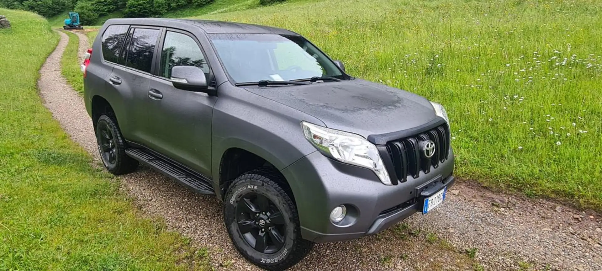 Toyota Land Cruiser 3.0 D4-D 5 porte Active Gri - 1