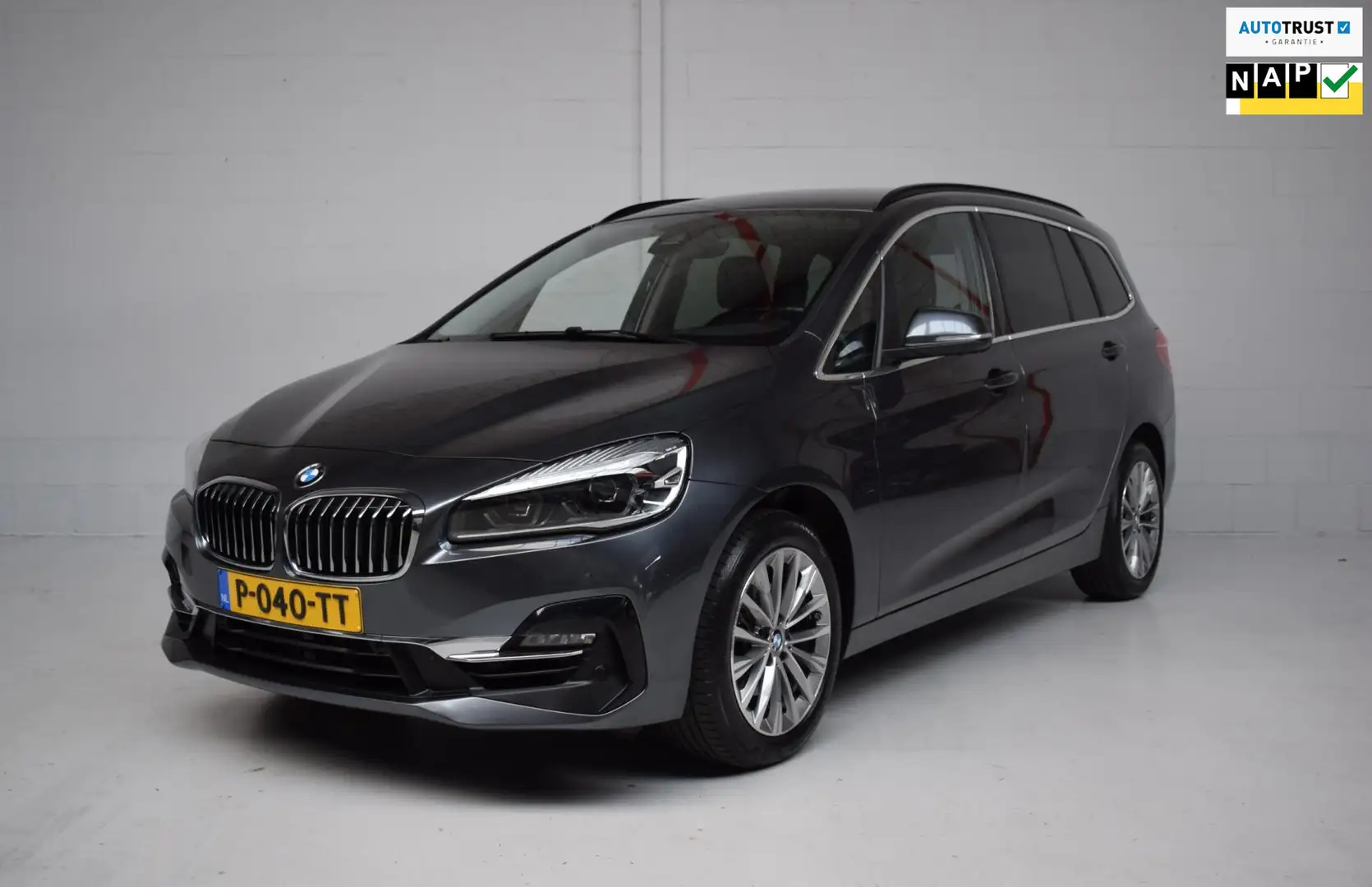 BMW 216 2-serie Gran Tourer 216i 7persoons. Business Editi Grijs - 1