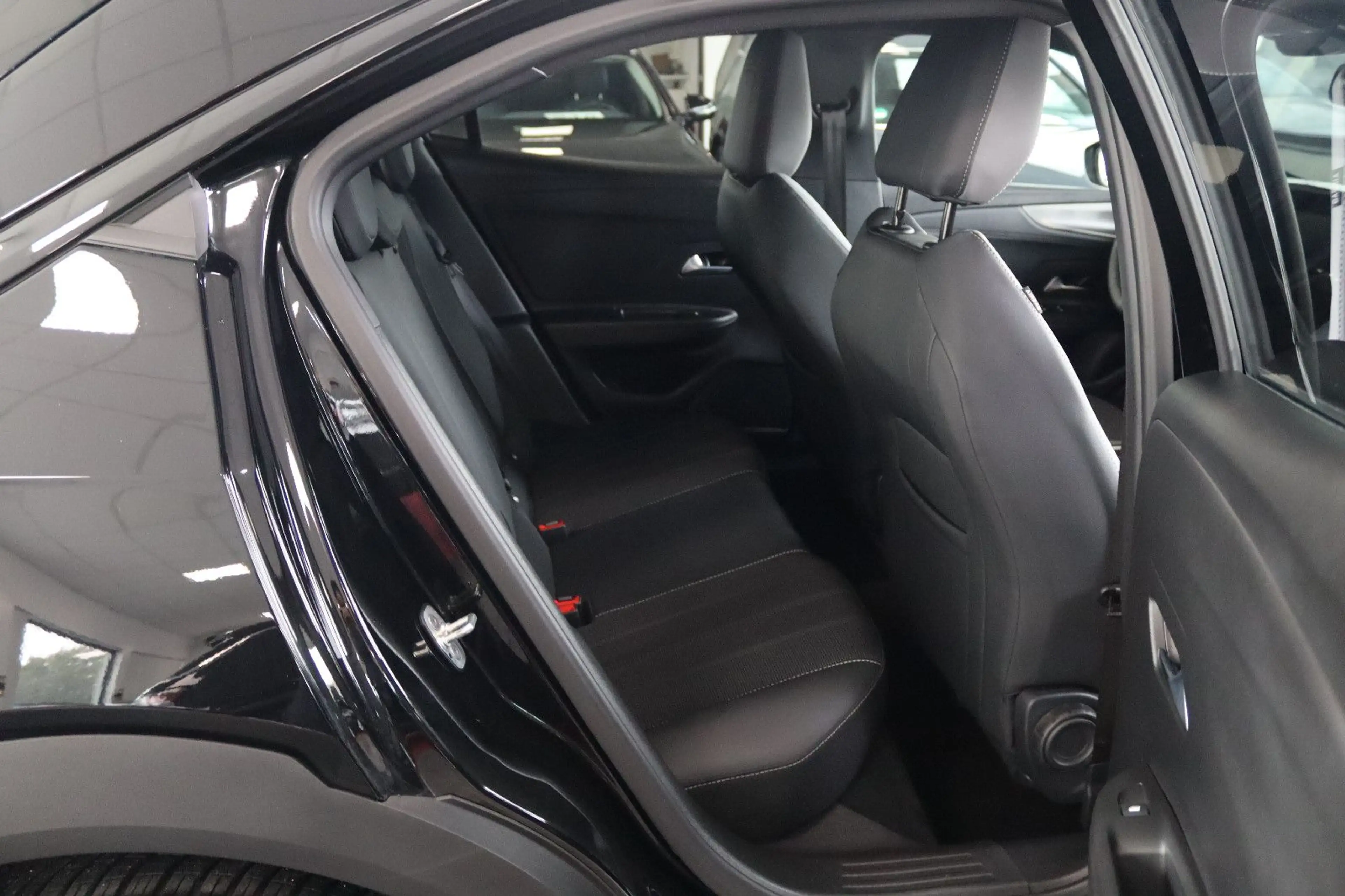 Opel Mokka 1.2 Turbo GS Line * 1.HAND + 8TKM * — photo 14