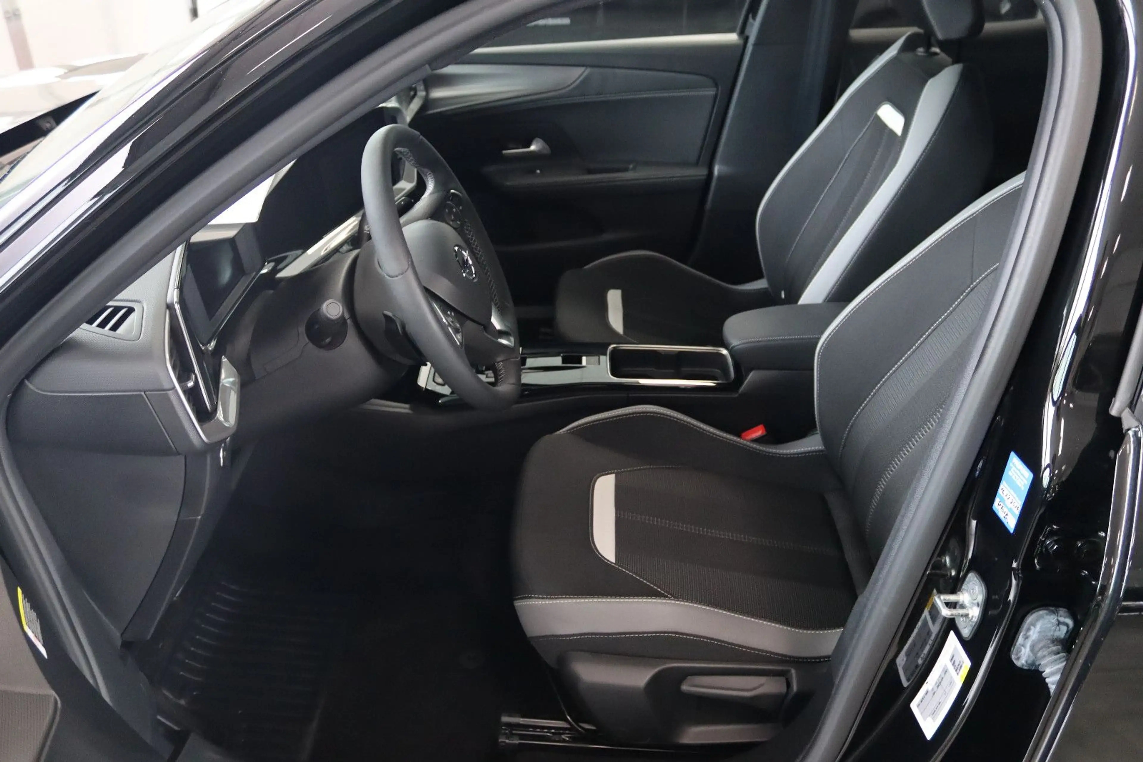Opel Mokka 1.2 Turbo GS Line * 1.HAND + 8TKM * — photo 8