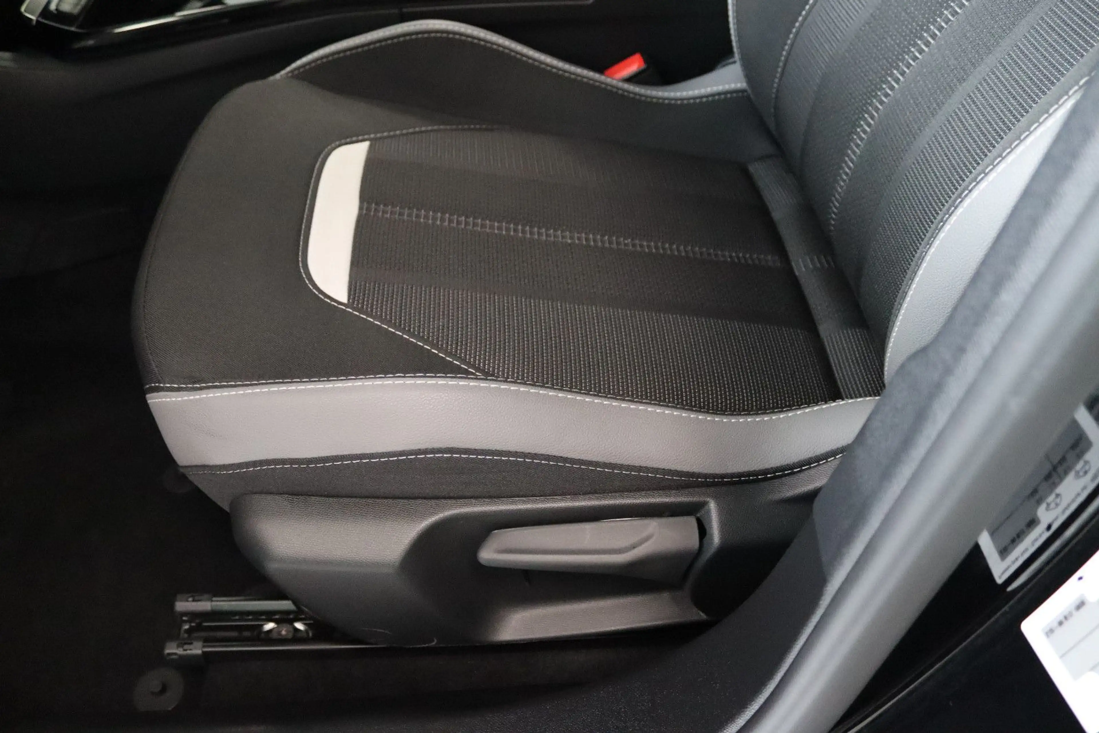 Opel Mokka 1.2 Turbo GS Line * 1.HAND + 8TKM * — photo 10