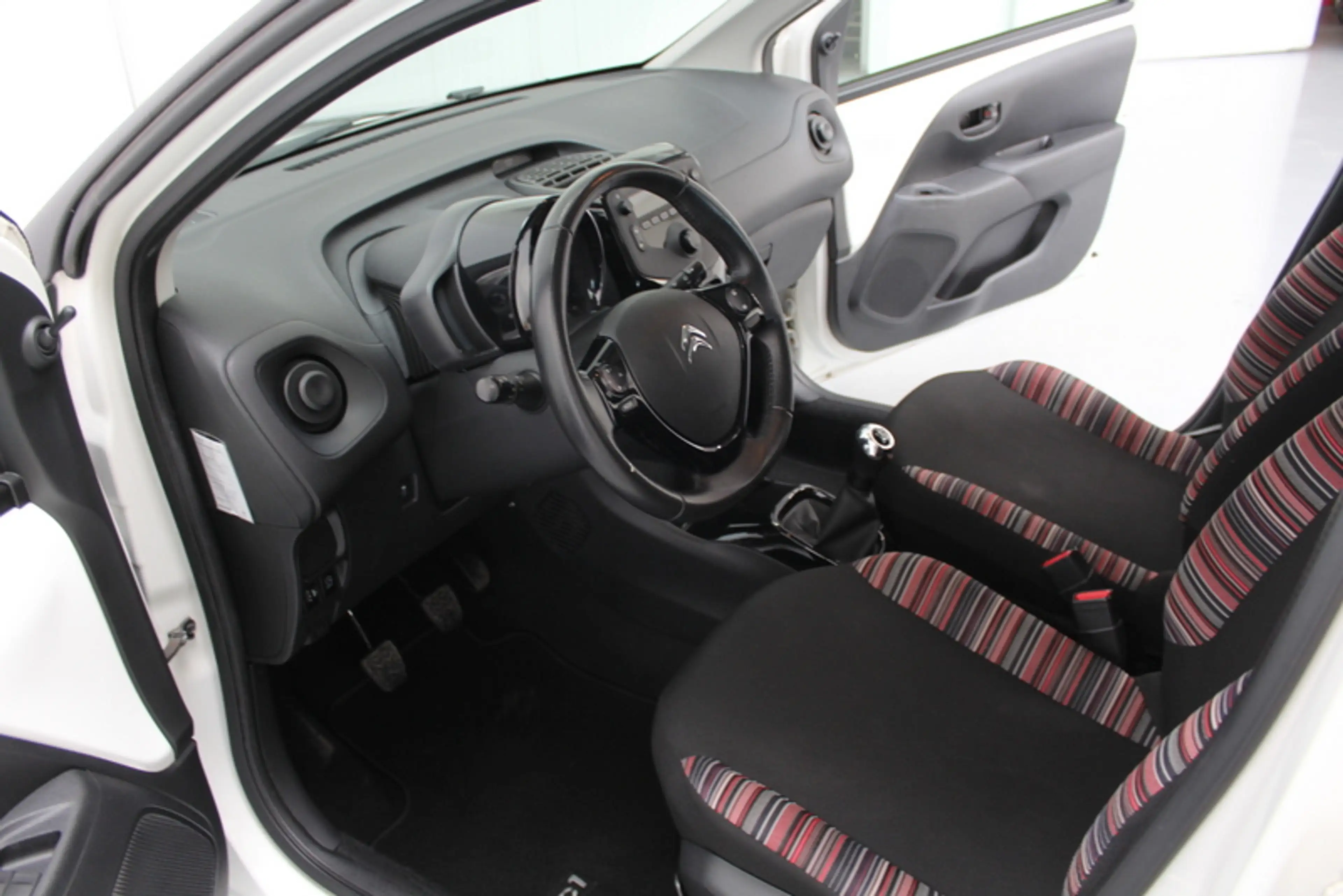 Citroen C1 1.0 VTi Feel 73PK, RIJKLAAR | AIRCO | CRUISE CONTR — photo 10