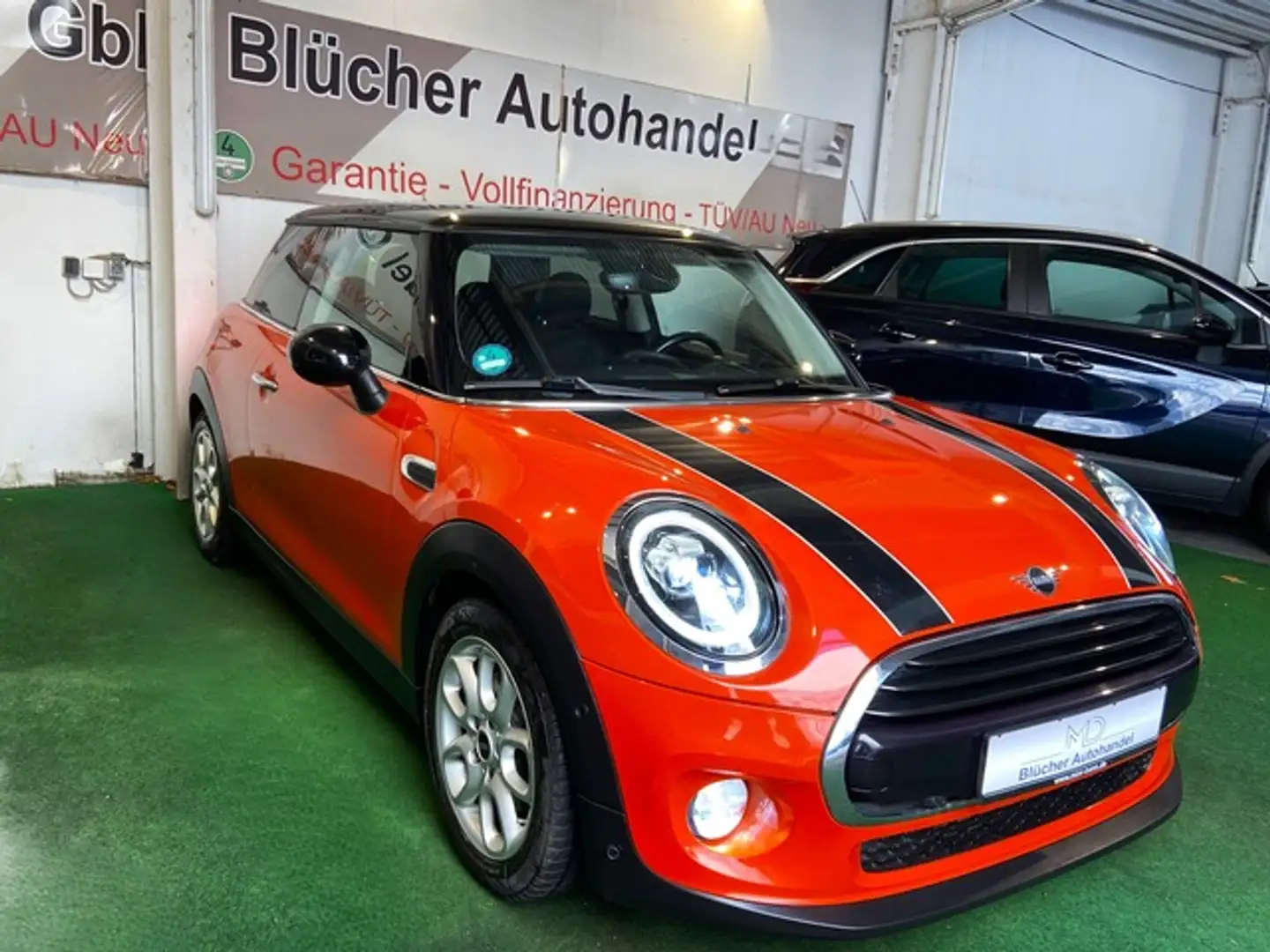 MINI Cooper 3-trg.Automatik Navi Apple CarPlay LED Sportpaket Rot - 2