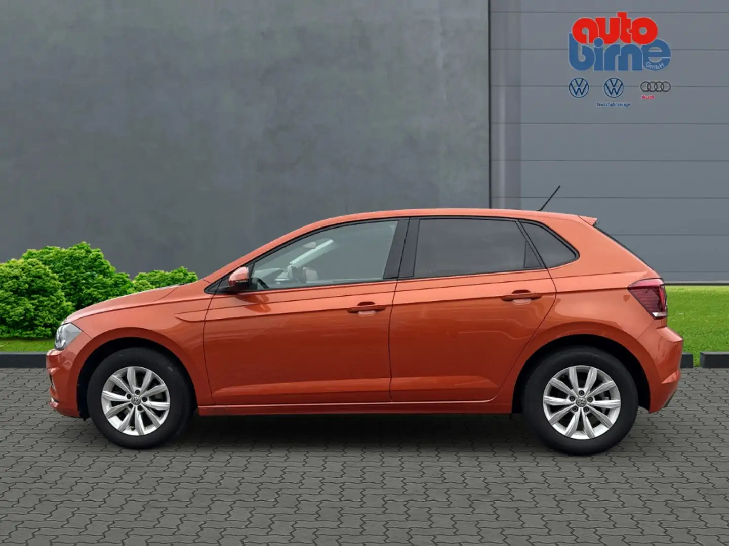 Volkswagen Polo VI 1.0 TSI Highline Navi 2-Zonen-Klimaautom Ambien Oranžová - 2
