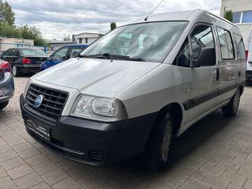 2.0 JTD SX (9 Sitze) 65tkm 1.Hand