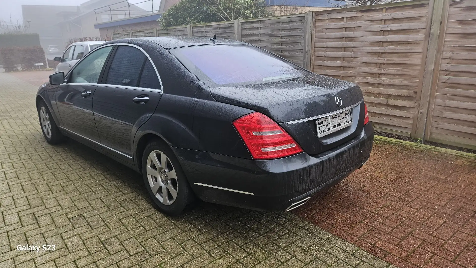 Mercedes-Benz S 350 S-Klasse Diesel BlueTEC DPF 4Matic 7G-TRONIC Schwarz - 2