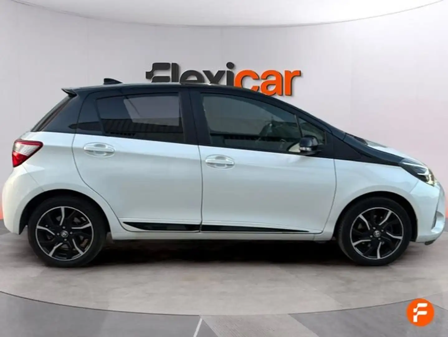 Toyota Yaris 1.5 110 Feel Blanco - 2