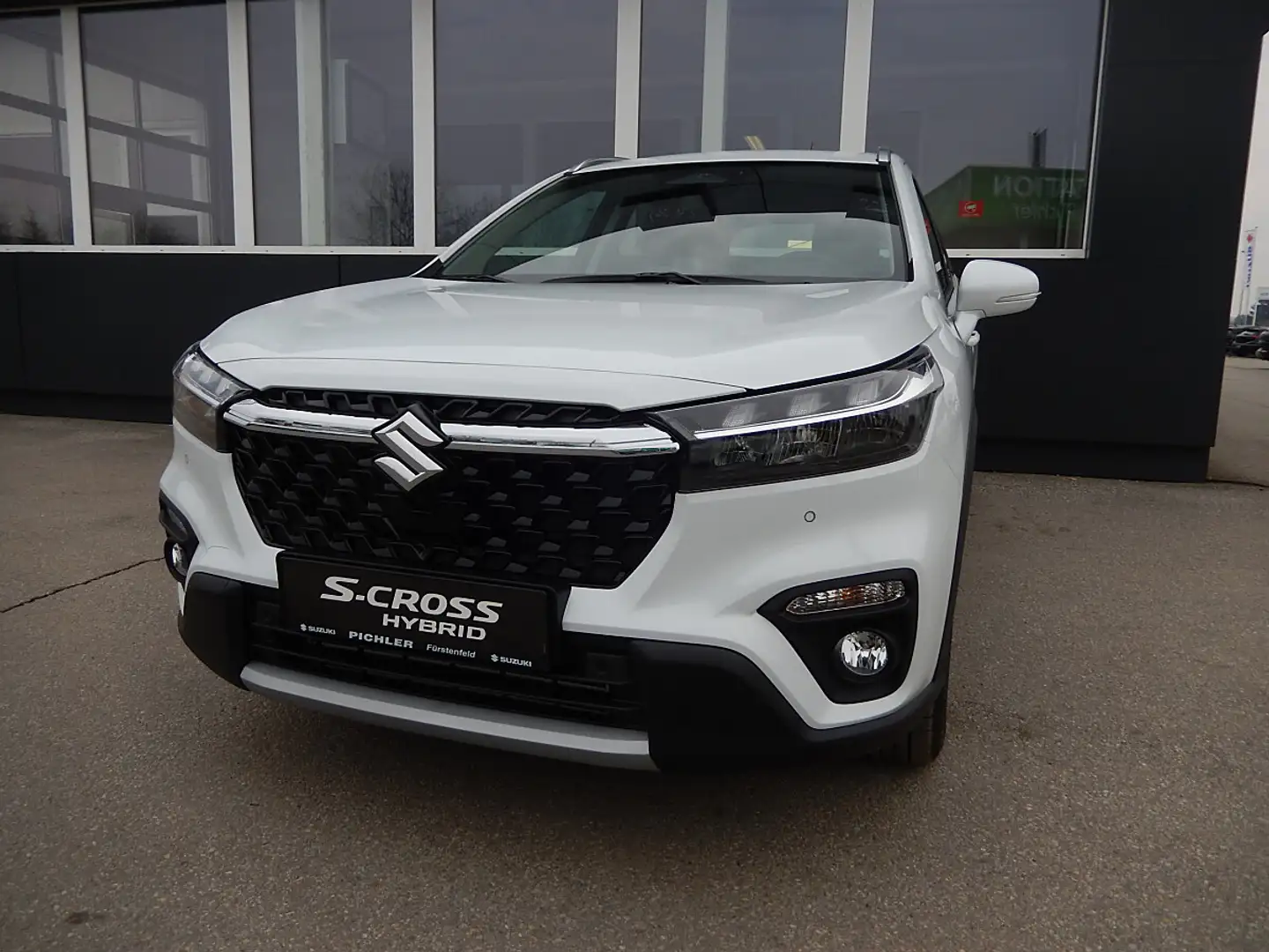 Suzuki S-Cross 1,4 Hybrid ALLGRIP shine Aut. Weiß - 1