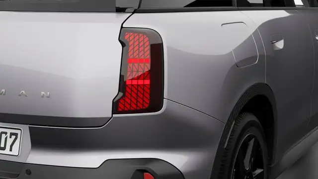 Mini Countryman view 8
