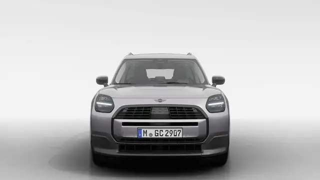Mini Countryman view 3