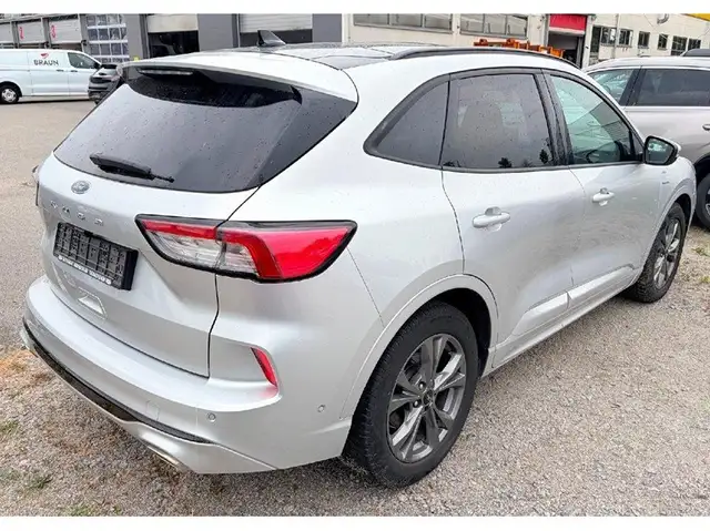 Ford Kuga view 2