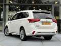 Mitsubishi Outlander 2.4 PHEV Intense+ | Navigatie | Schuifkanteldak | Wit - thumbnail 6