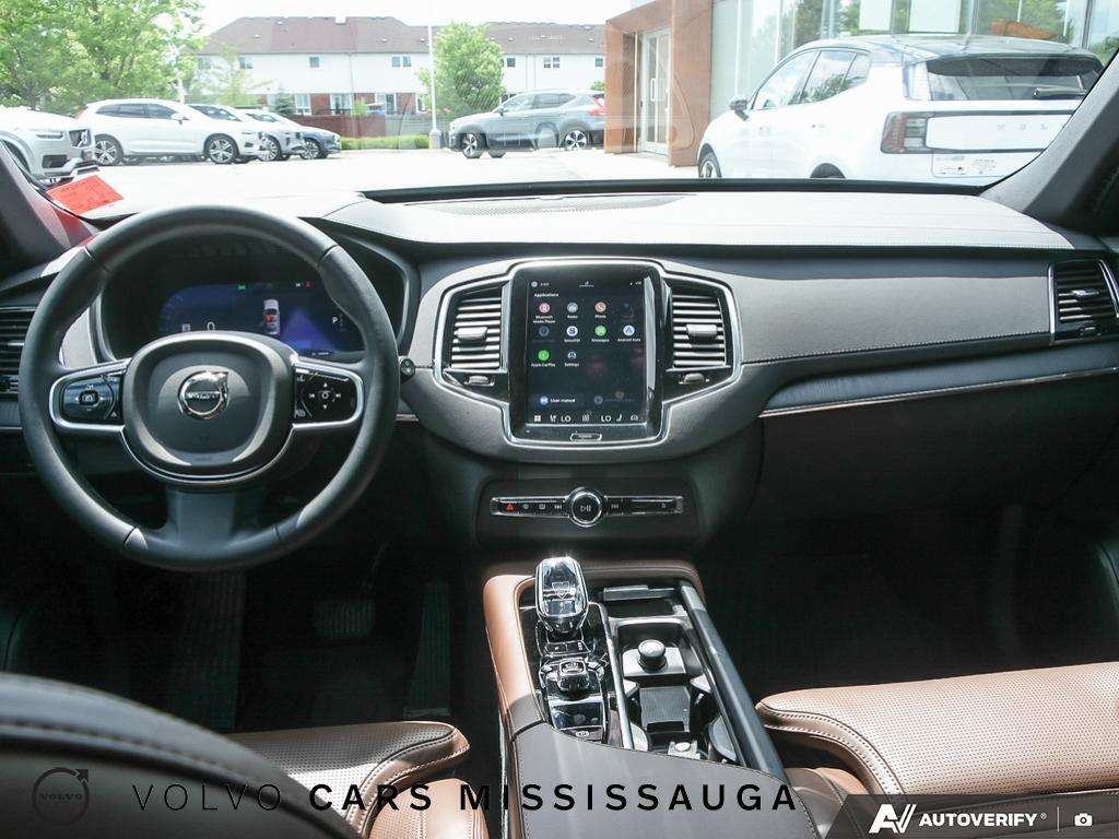 2025 Volvo XC90 XC90 Plug-in Hybrid thumb 25