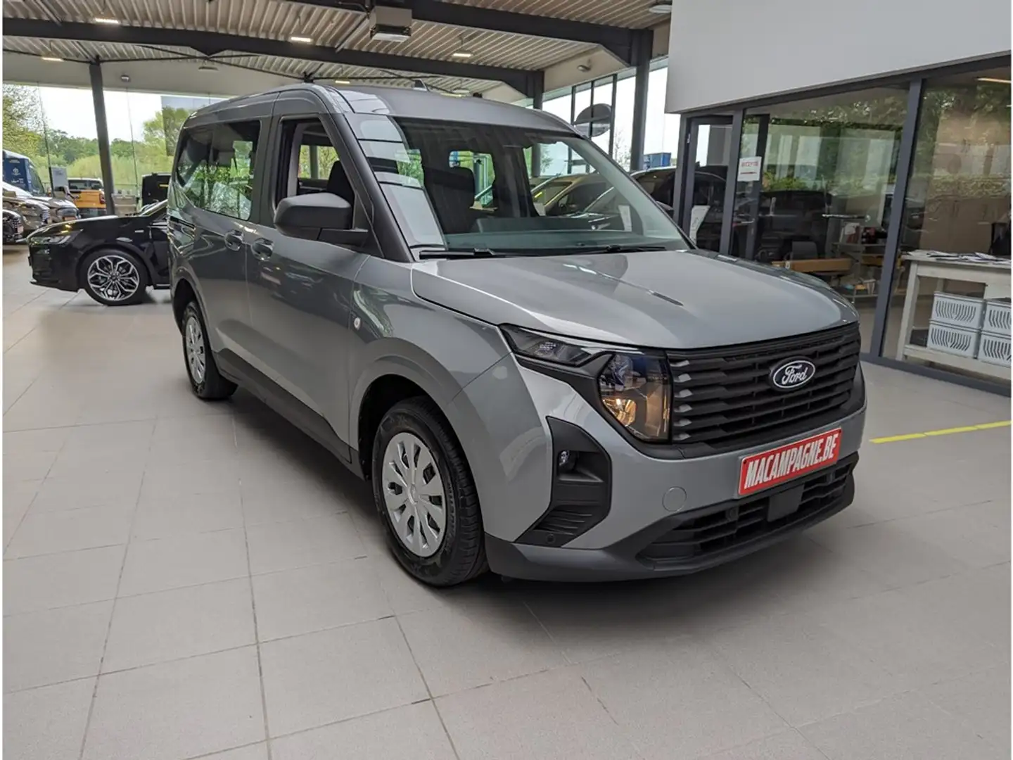 Ford Tourneo Courier Trend 1.0i Ecoboost 125pk A7 automaat Сірий - 1