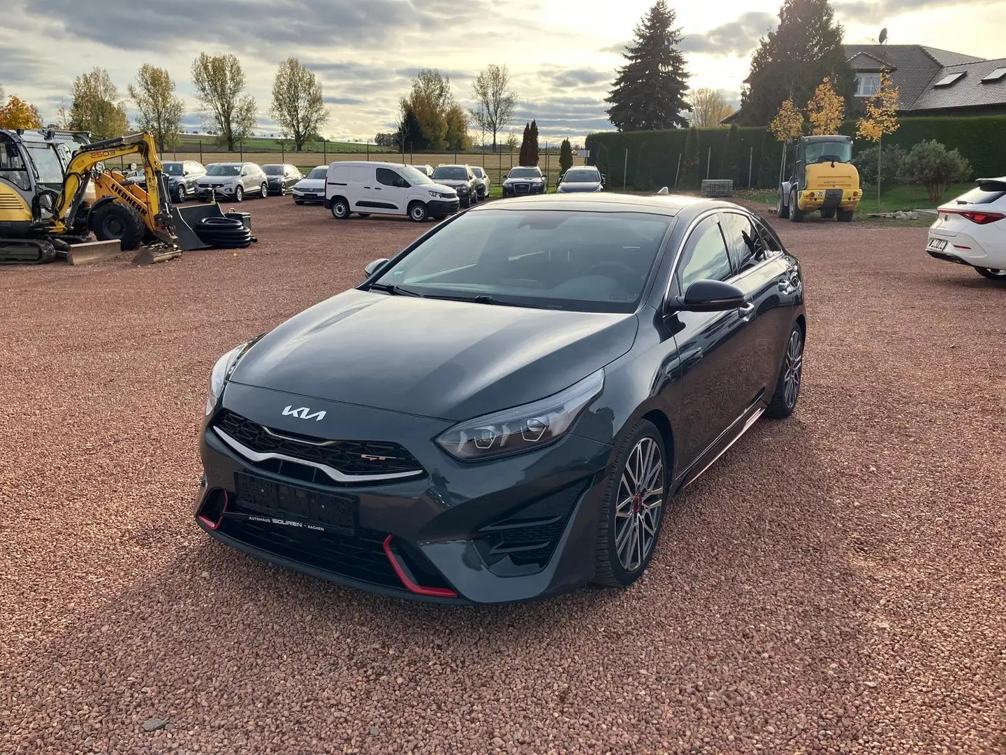 Kia ProCeed / pro_cee'd 1.6 TGDI DCT GT Komfort 4xSHZ|JBL|Navi|LED|ACC Grau - 2