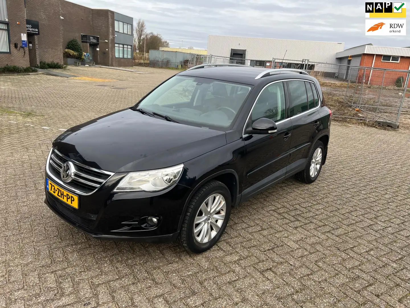 Volkswagen Tiguan 1.4 TSI Sport&Style 4Motion ((( NIEUWE DISTRIBUTIE Zwart - 1