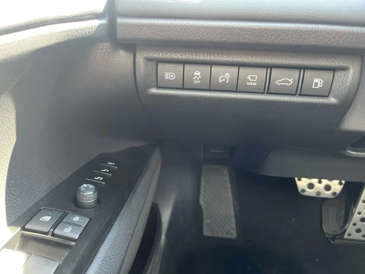 Toyota Camry снимка Toyota Camry