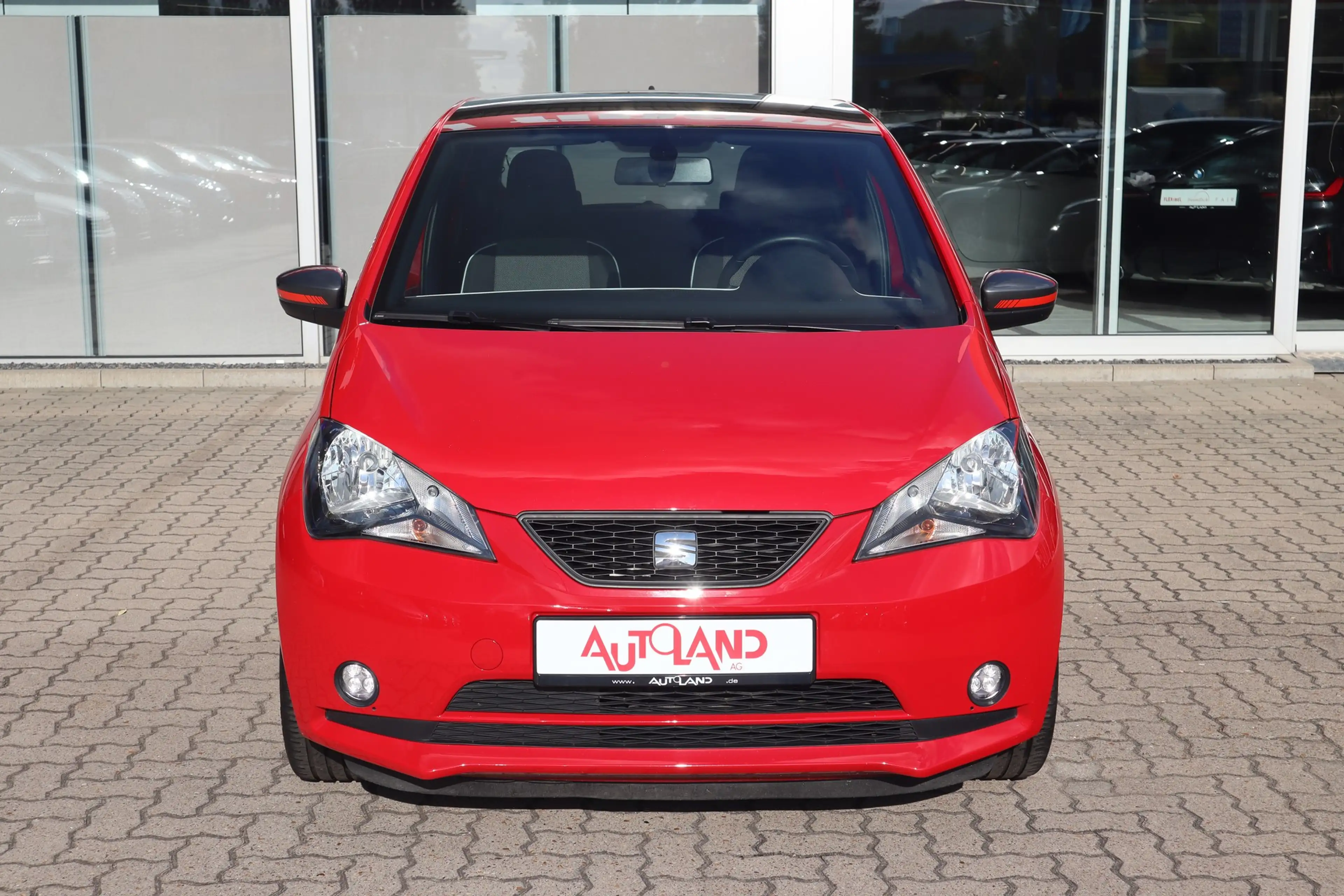 SEAT Mii 1.0 Chic Tempomat Sitzheizung Klima PDC USB — photo 9
