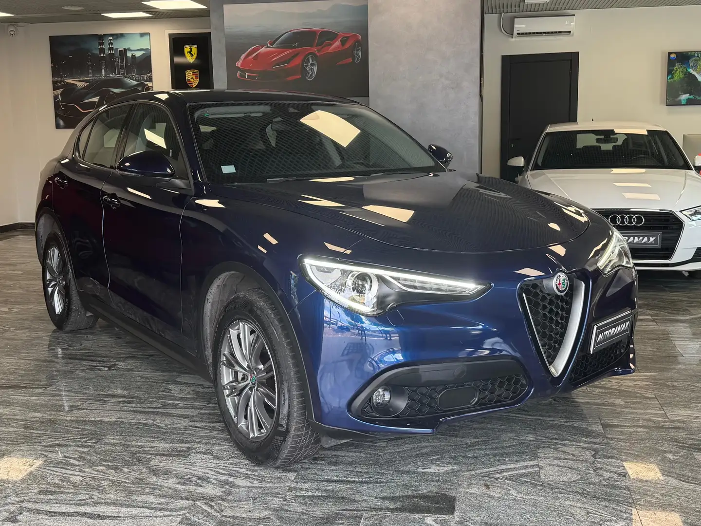 Alfa Romeo Stelvio Q4 2.2 180 CV Bleu - 1