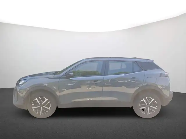 Peugeot 2008 view 4