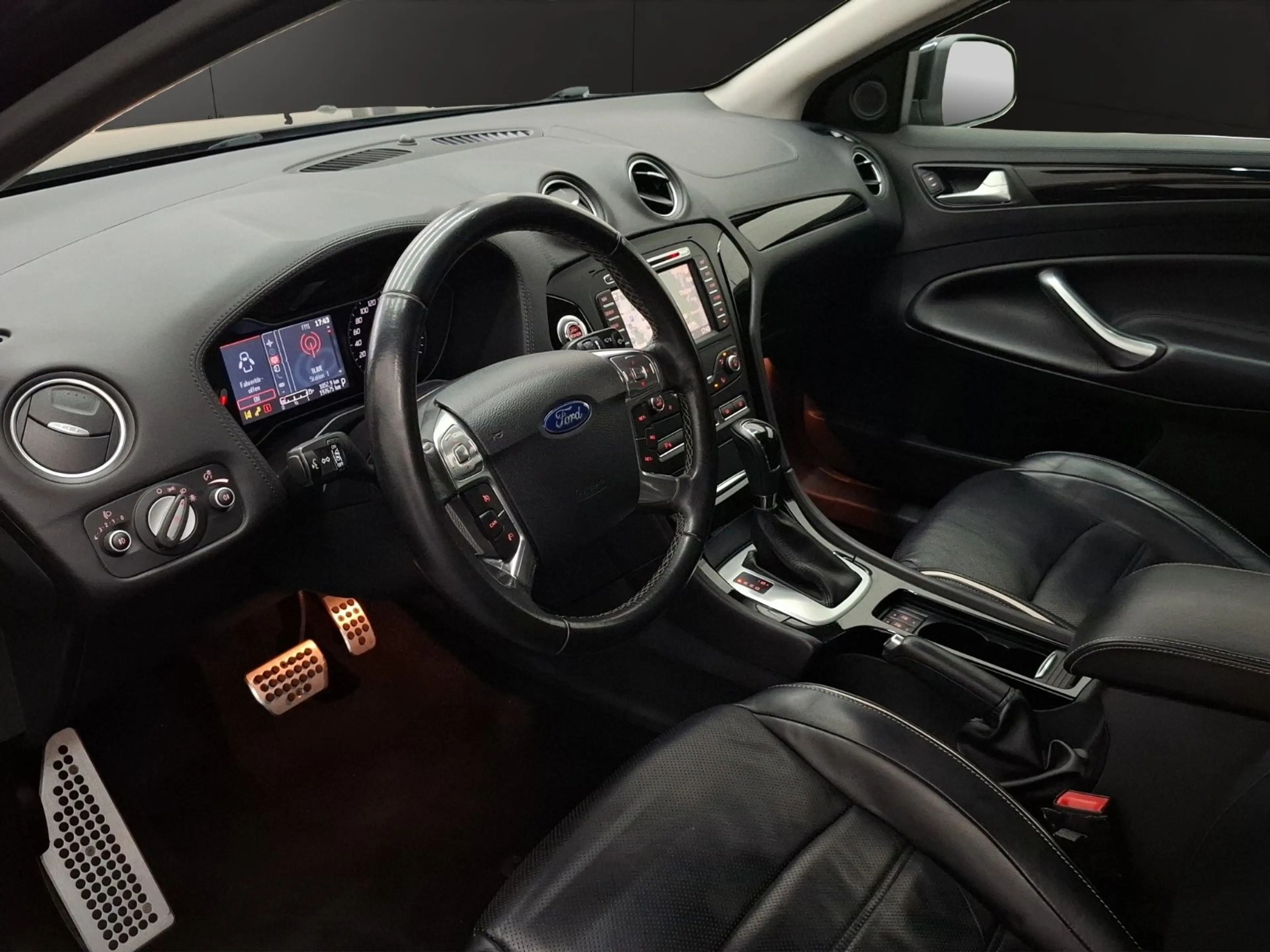 Ford Mondeo 2.2 Diesel Automatik Turnier Titanium X — photo 9