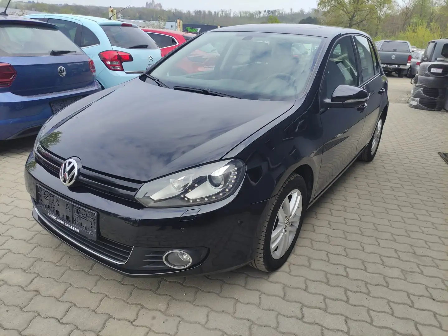 Volkswagen Golf Golf Sky 2,0 4MOTION TDI DPF Sky Schwarz - 2