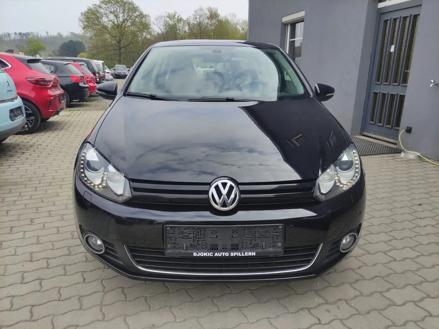 Volkswagen Golf Golf Sky 2,0 4MOTION TDI DPF Sky Schwarz - 1