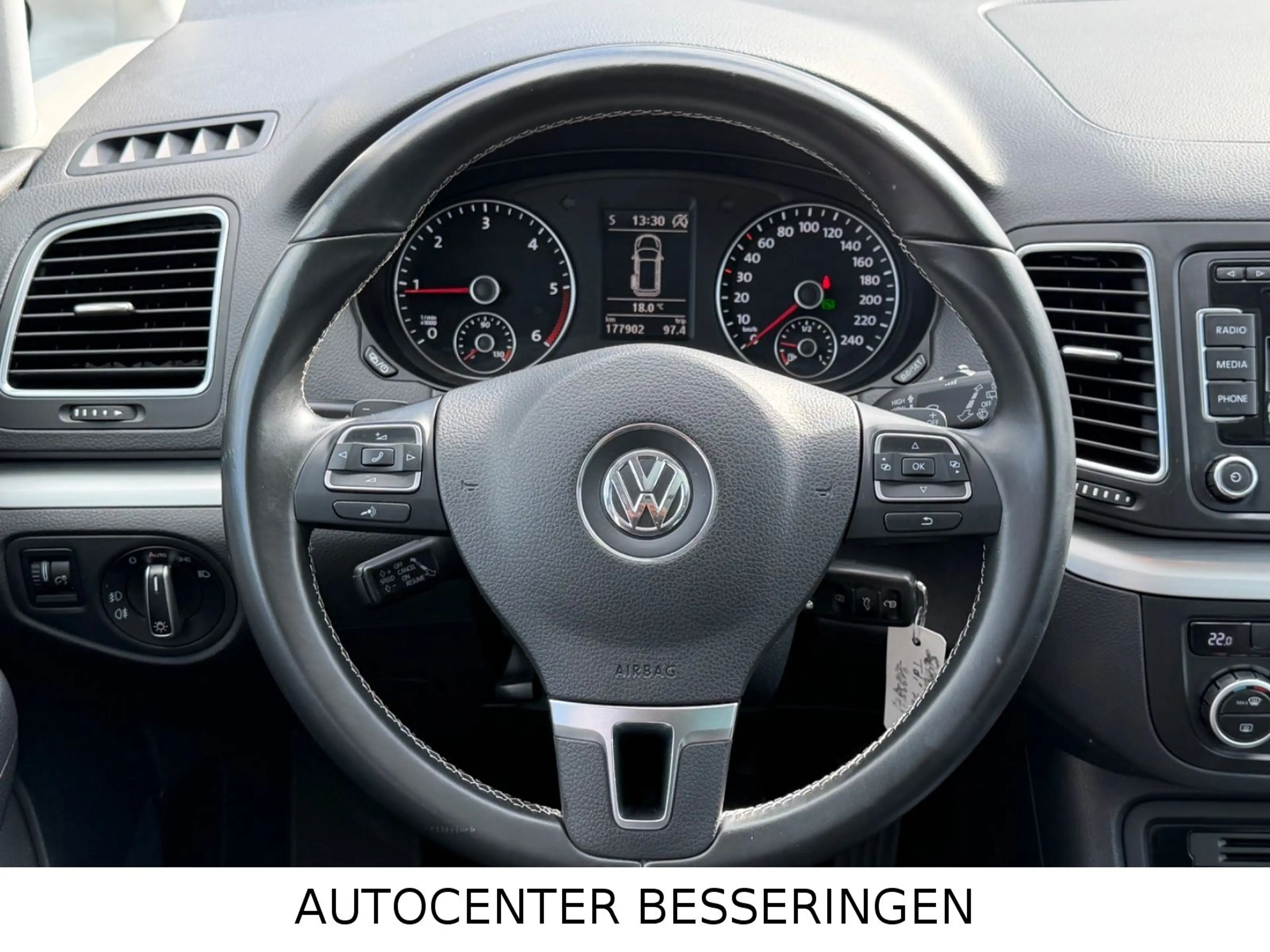 Volkswagen Sharan Cup * DSG * PANORAMA * XENON * 7-SITZER * — photo 6