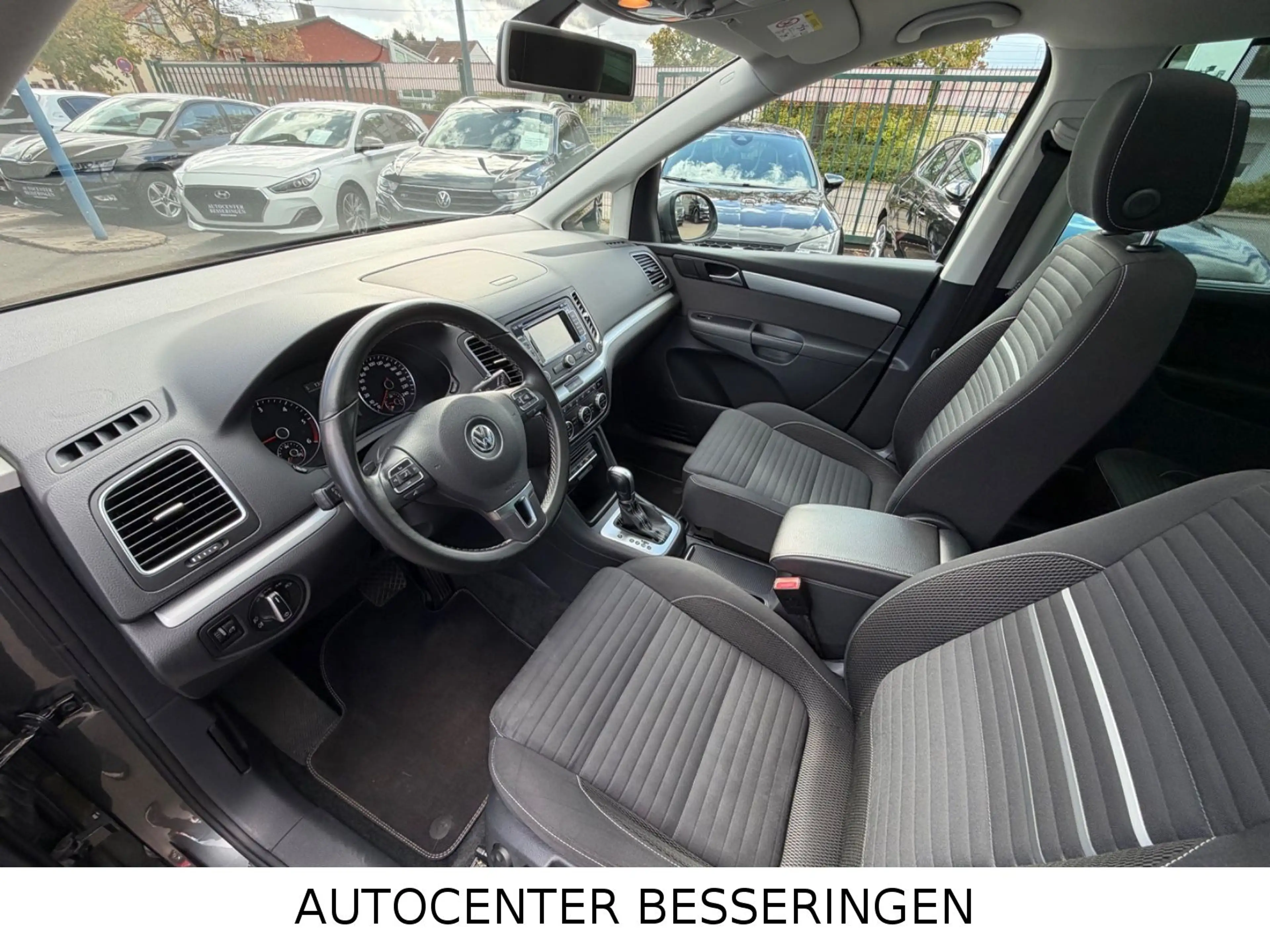 Volkswagen Sharan Cup * DSG * PANORAMA * XENON * 7-SITZER * — photo 12