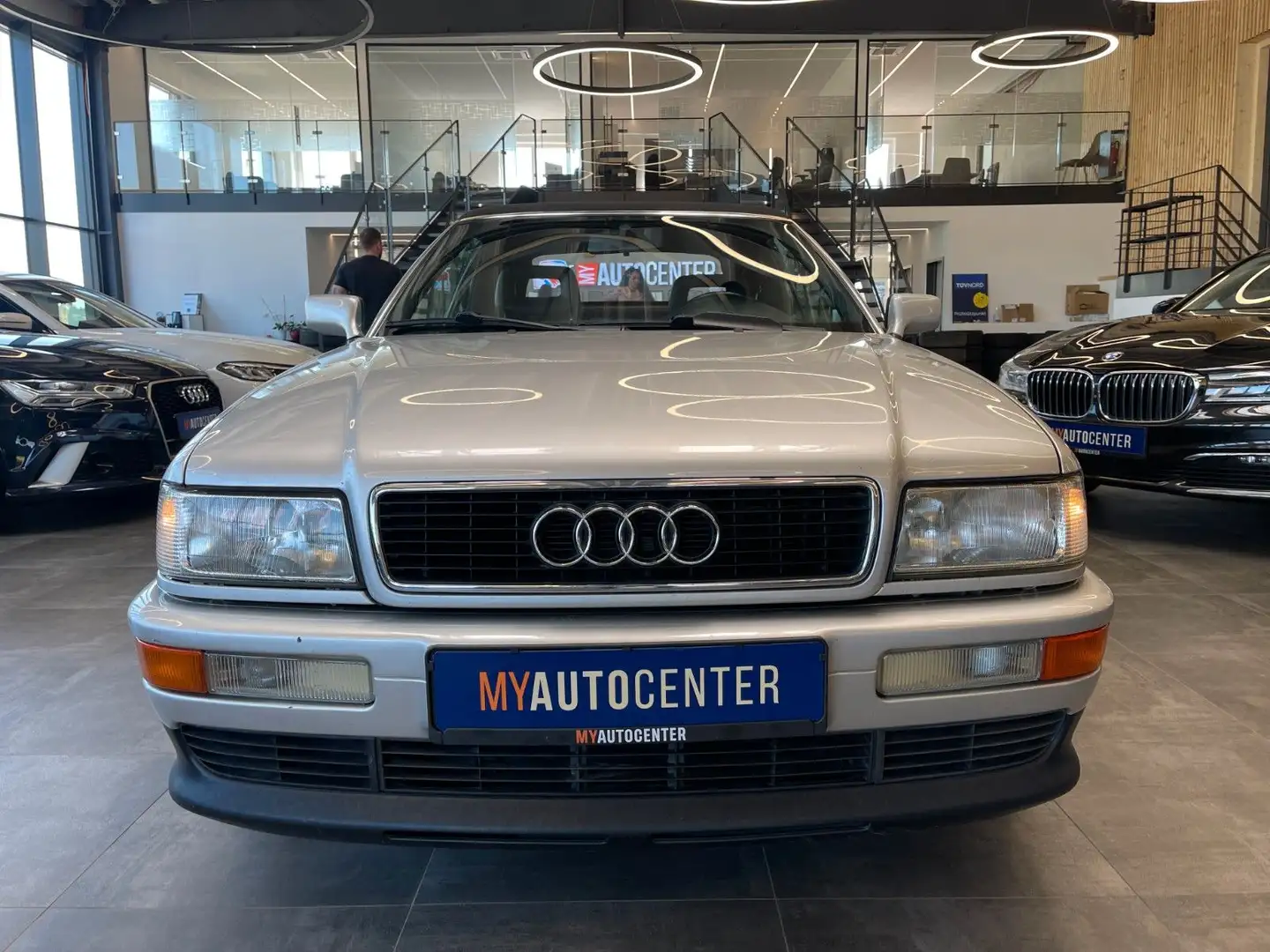 Audi 80 Cabriolet 2.6 V6 *VOLLLEDER*SHZ* Plateado - 2