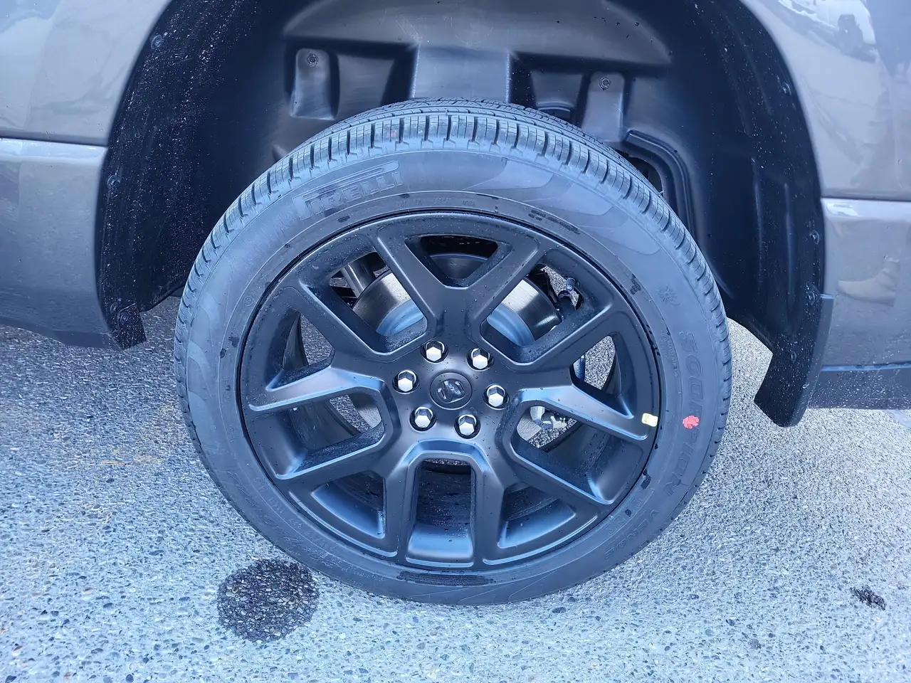 RAM 1500 снимка RAM 1500