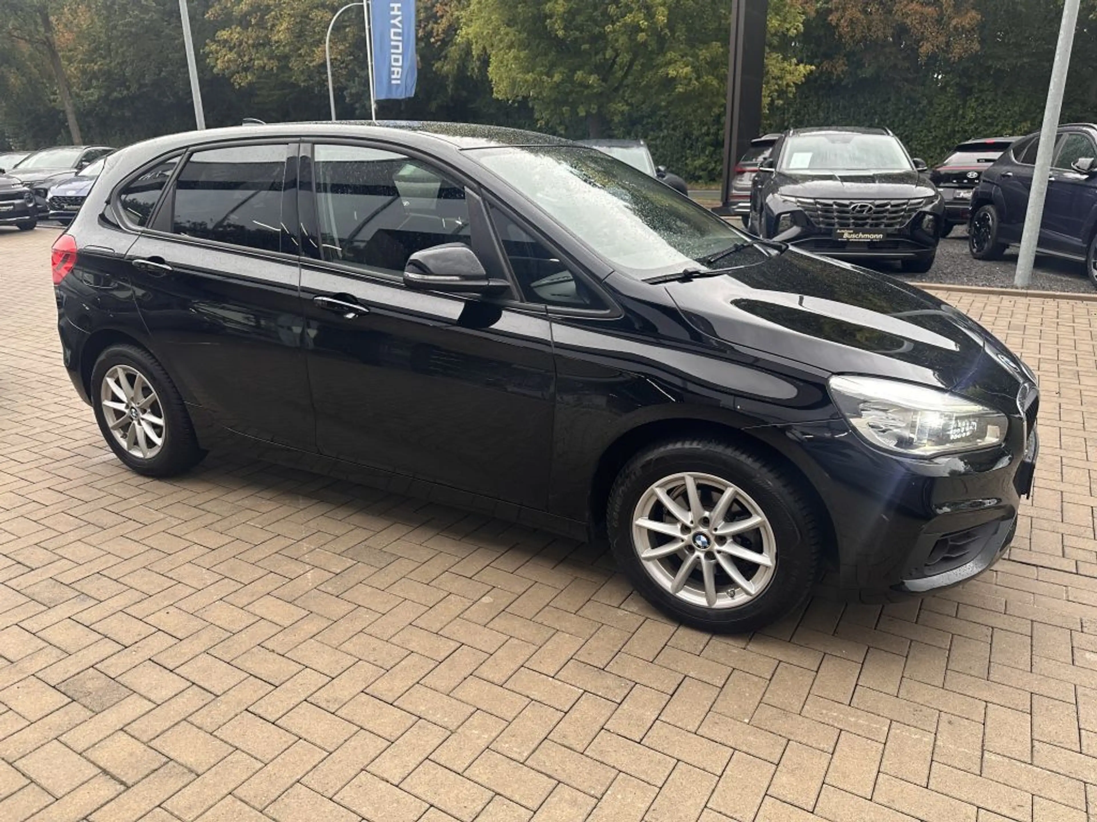 BMW 216 Advantage — photo 3