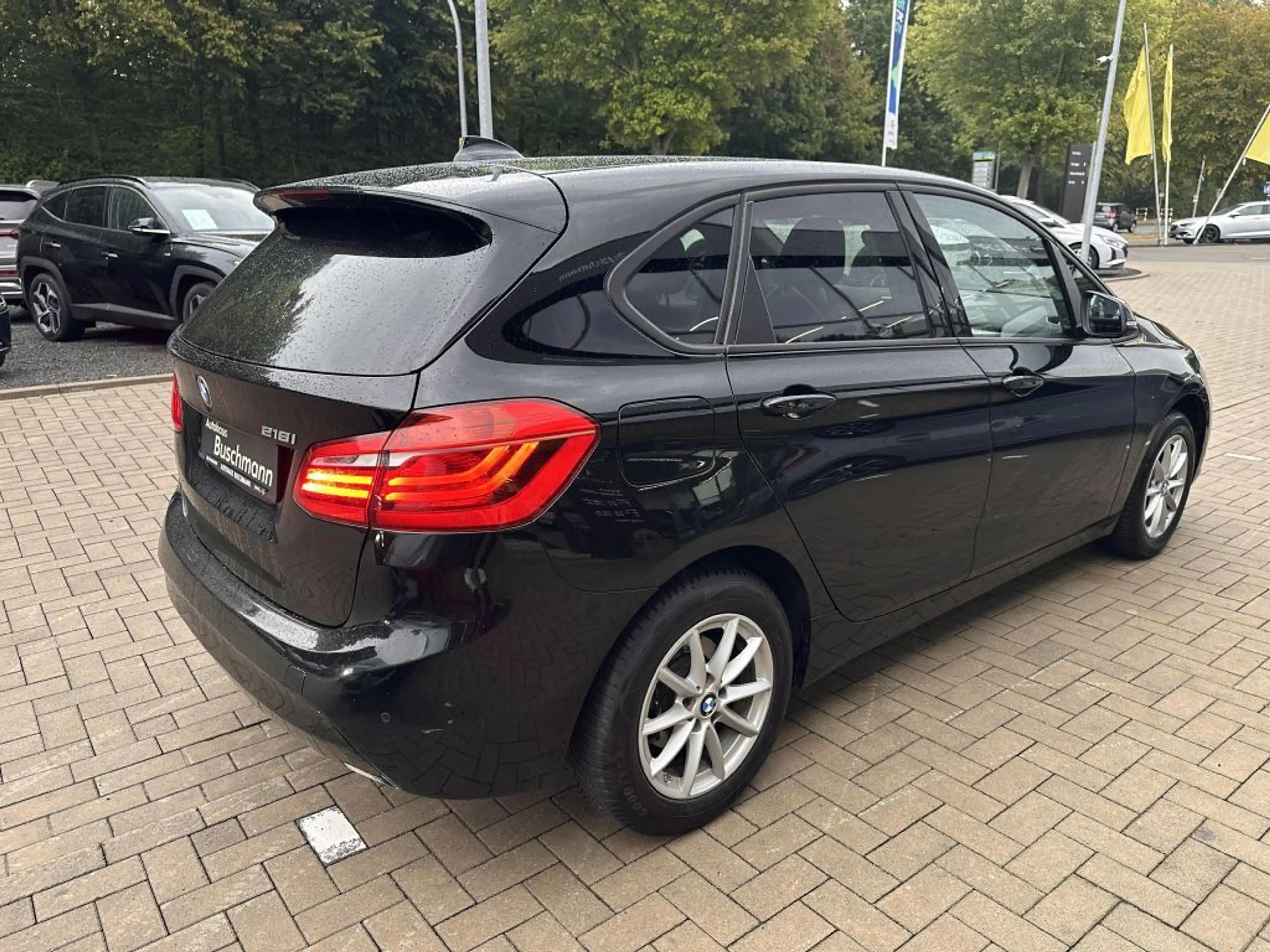 BMW 216 Advantage — photo 4