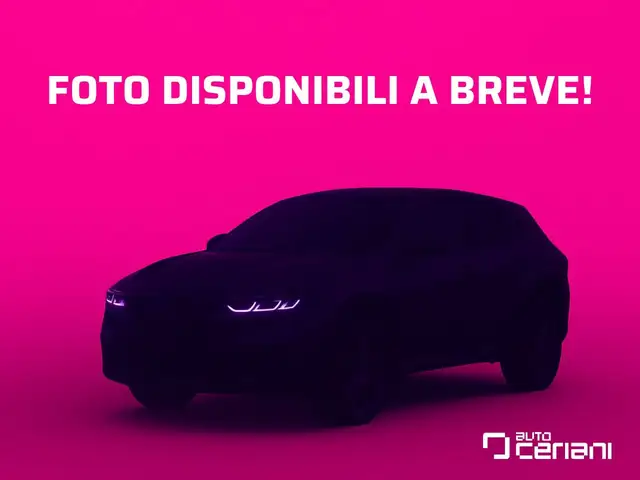 Alfa Romeo Junior 1.2 Hybrid ibrida