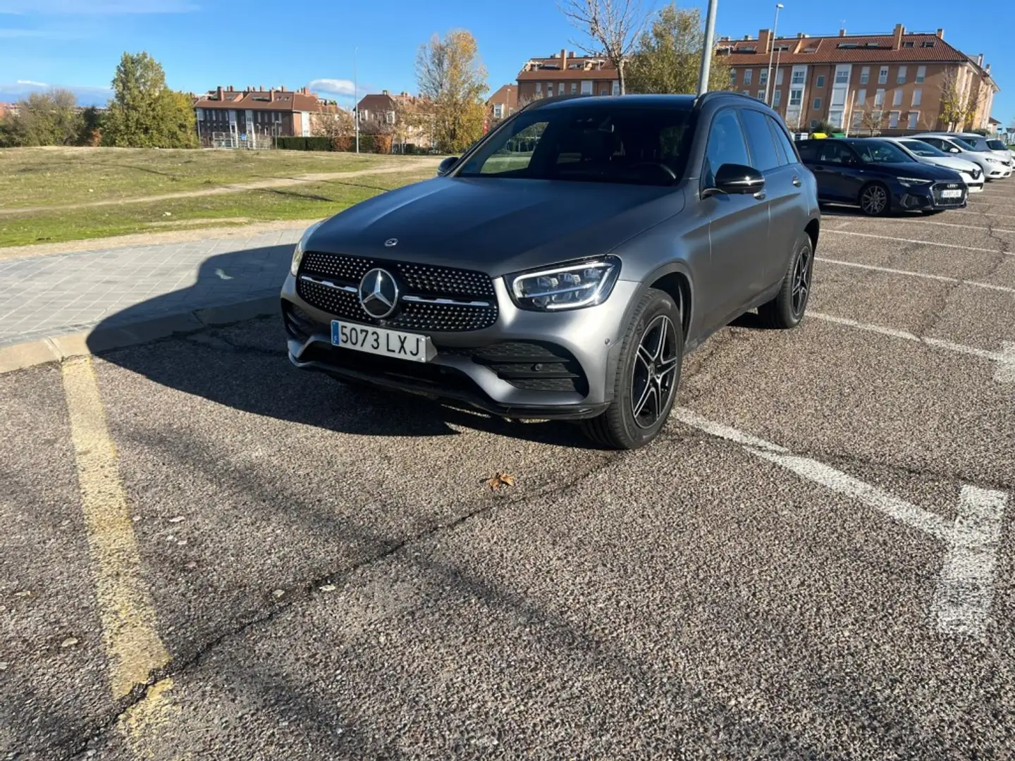 Mercedes-Benz GLC 300 300de 4Matic 9G-Tronic Gris - 2