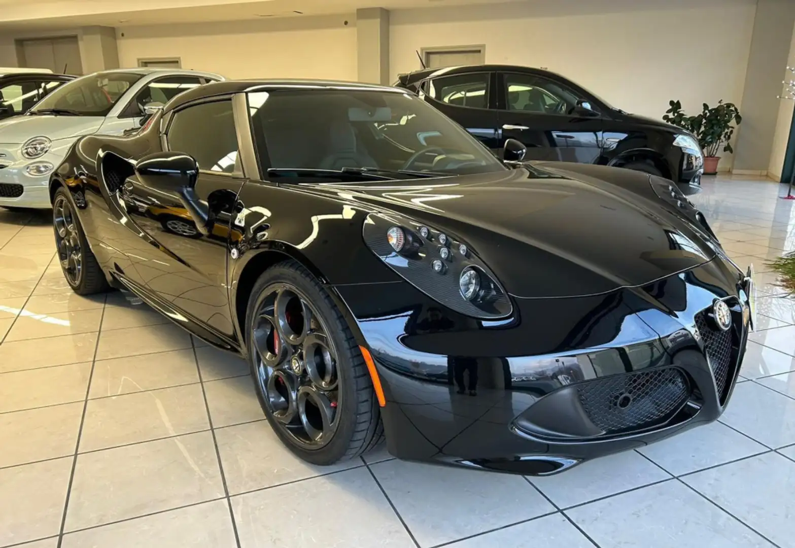 Alfa Romeo 4C Coupe 1750 tbi 240cv tct E6 - 1